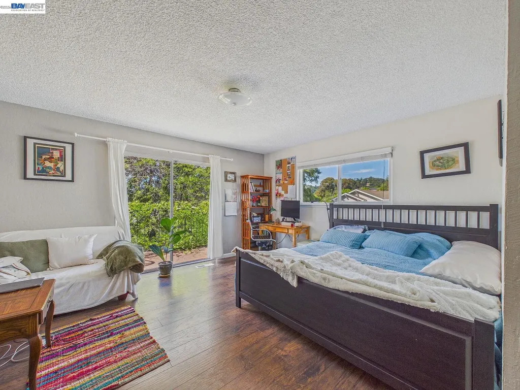 16 Valley View Court El Sobrante CA 94803