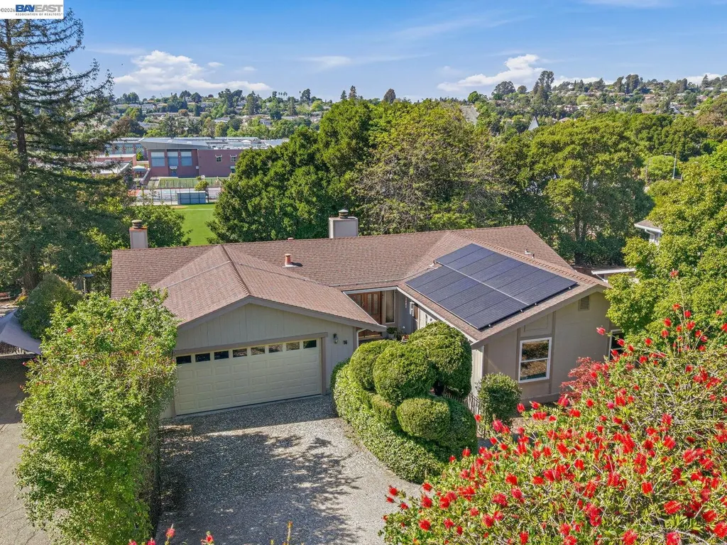 16 Valley View Court El Sobrante CA 94803