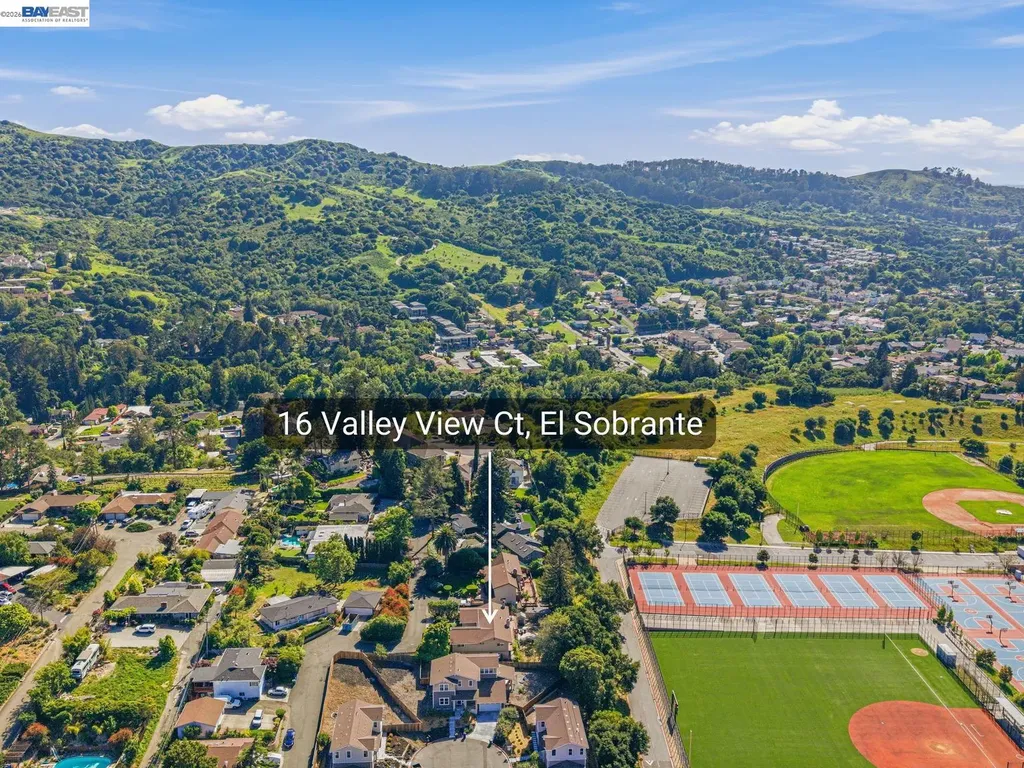 16 Valley View Court El Sobrante CA 94803
