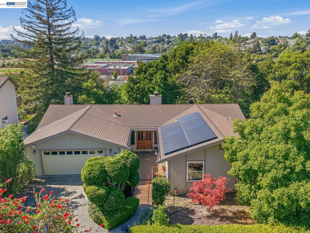 16 Valley View Court El Sobrante CA 94803