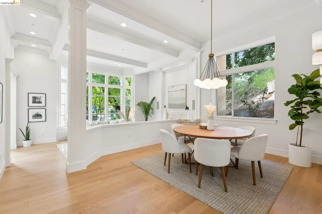 23 Valant Place Piedmont CA 94610