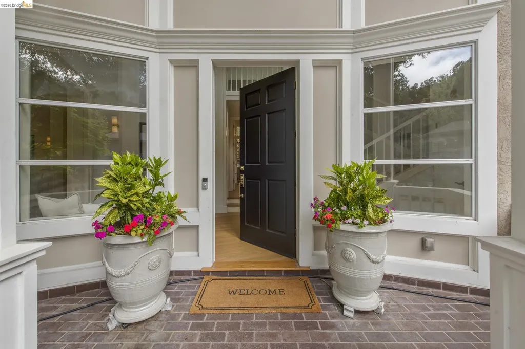 23 Valant Place Piedmont CA 94610