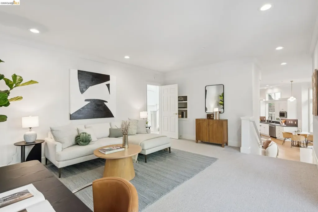 23 Valant Place Piedmont CA 94610