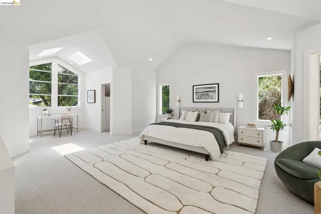 23 Valant Place Piedmont CA 94610