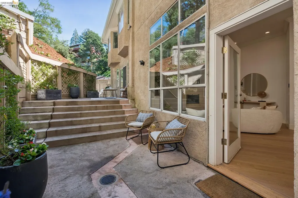 23 Valant Place Piedmont CA 94610