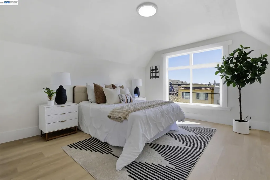 219 Jules Avenue San Francisco CA 94112