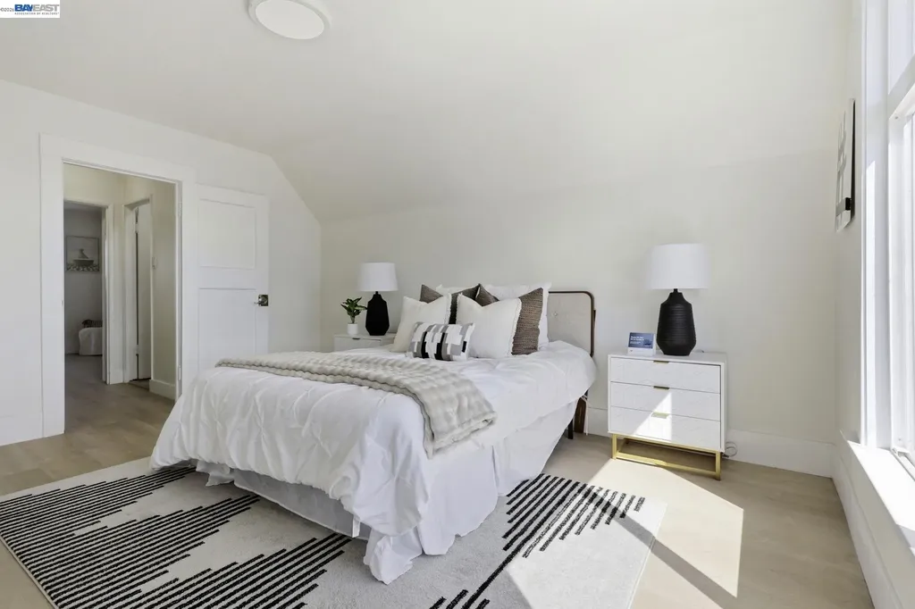 219 Jules Avenue San Francisco CA 94112