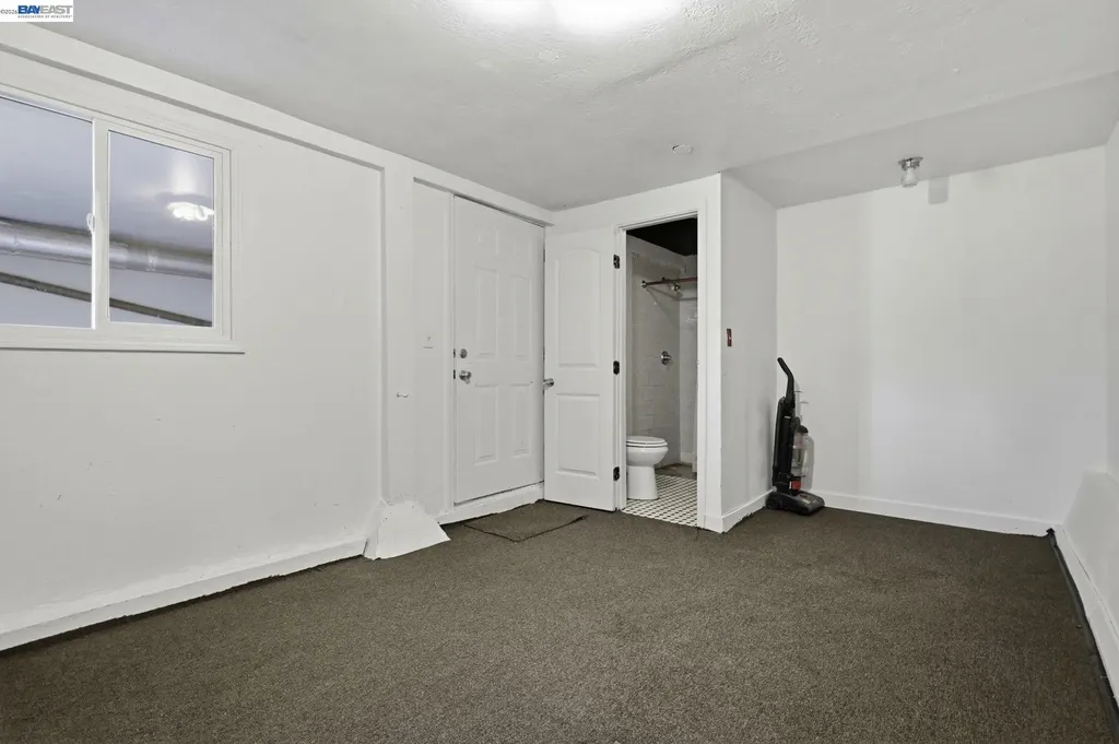 219 Jules Avenue San Francisco CA 94112
