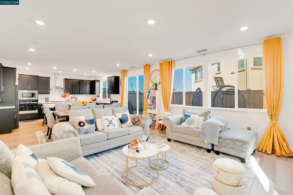 812 Hardcastle Road Oakley CA 94561