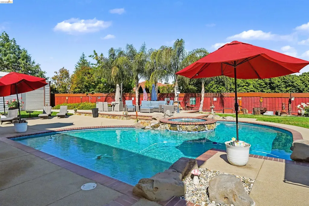 2752 Placer Drive Oakley CA 94561