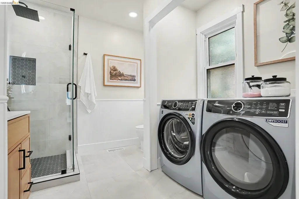 865 Cedar Street Alameda CA 94501