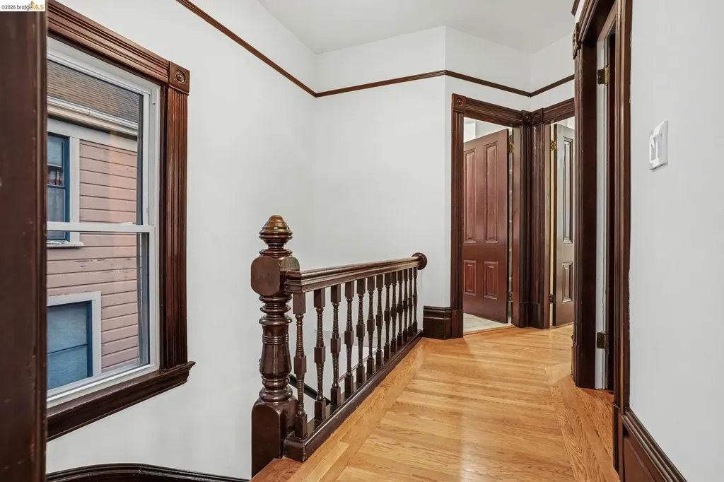 865 Cedar Street Alameda CA 94501