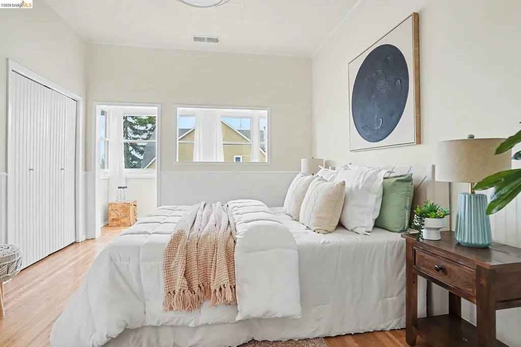 865 Cedar Street Alameda CA 94501