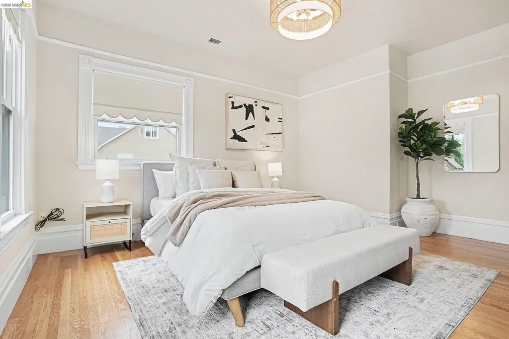 865 Cedar Street Alameda CA 94501