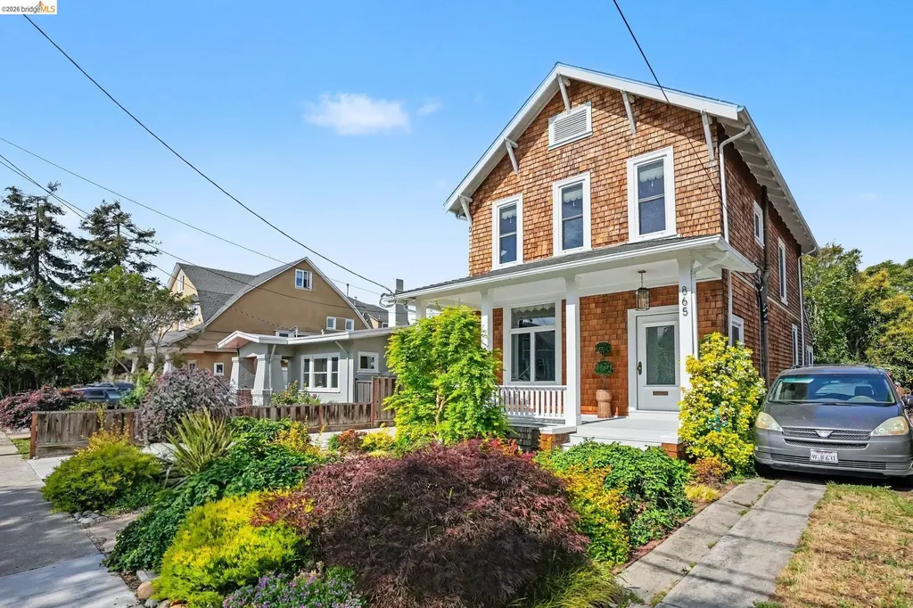 865 Cedar Street Alameda CA 94501
