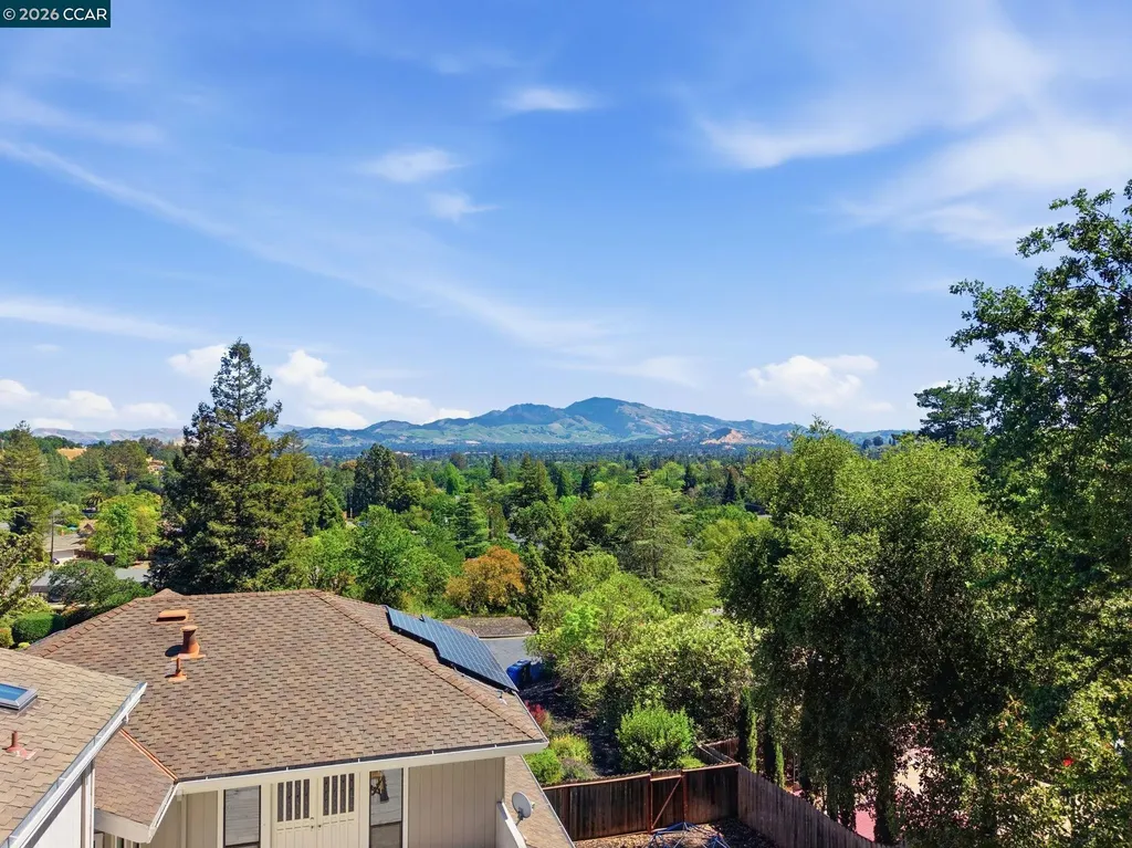 1715 Greenhills Court Lafayette CA 94549