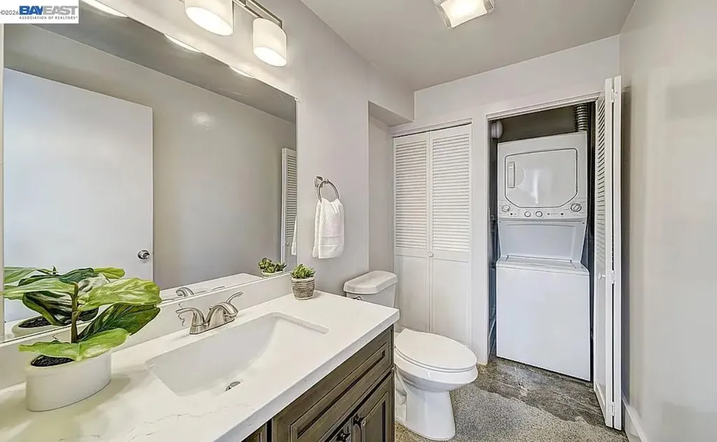 1451 13th Street Oakland CA 94607