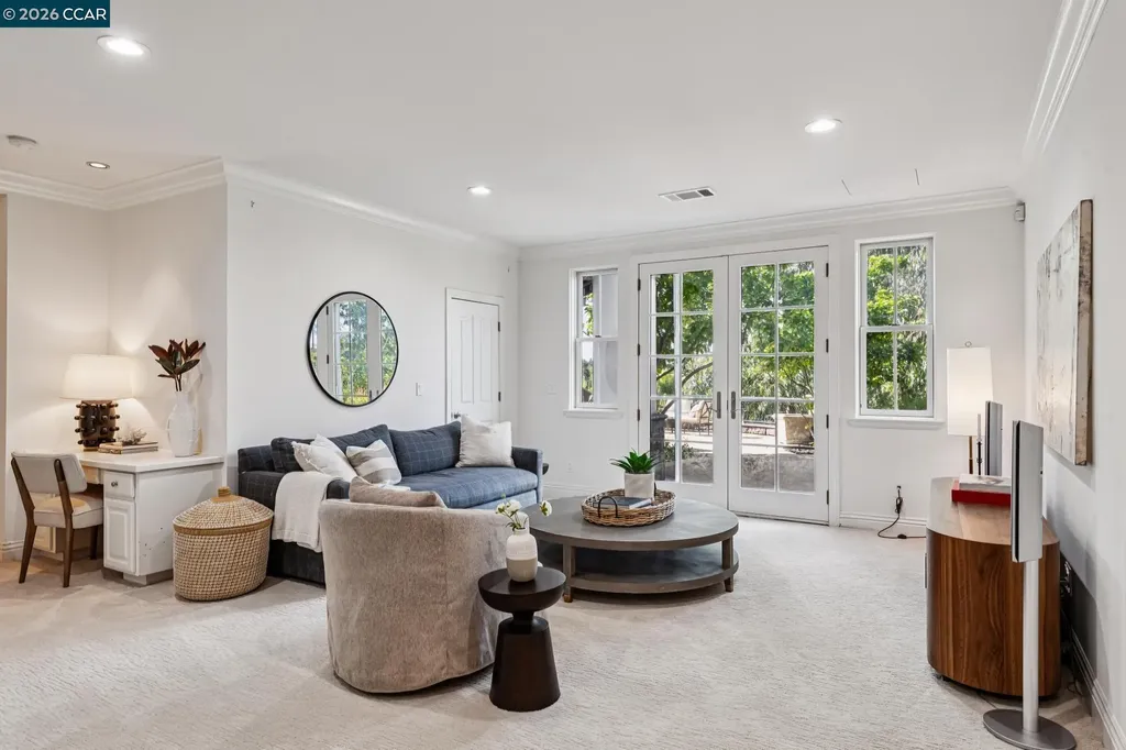 612 Sugarloaf Court Walnut Creek CA 94596