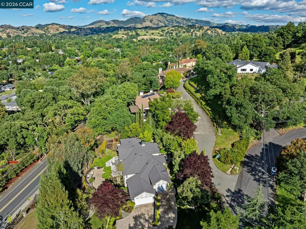 612 Sugarloaf Court Walnut Creek CA 94596