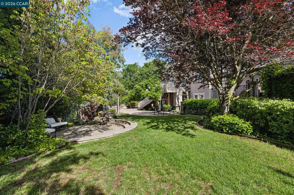 612 Sugarloaf Court Walnut Creek CA 94596