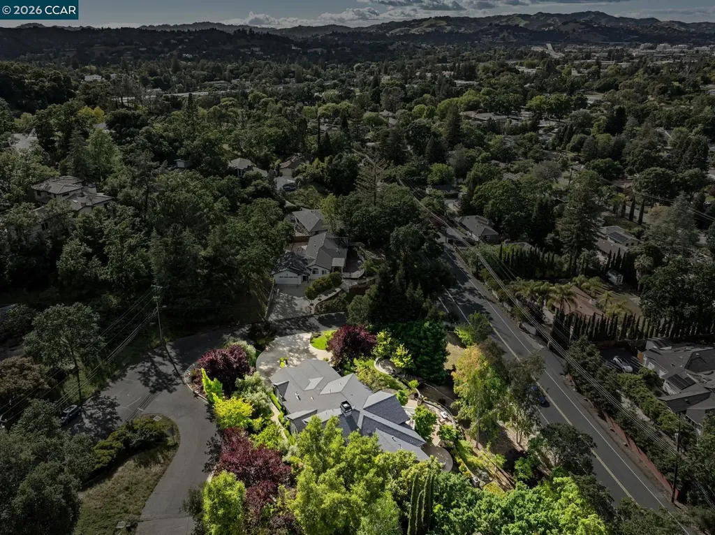 612 Sugarloaf Court Walnut Creek CA 94596