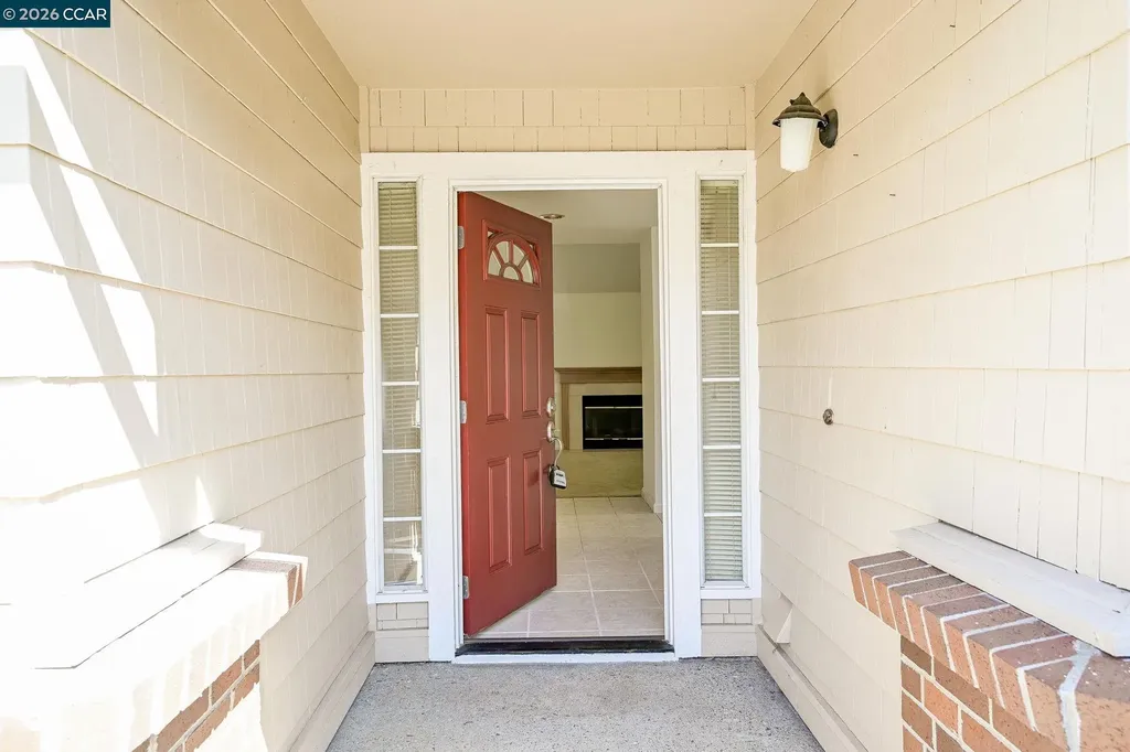320 Warmcastle Court Martinez CA 94553