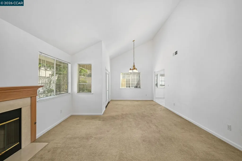 320 Warmcastle Court Martinez CA 94553