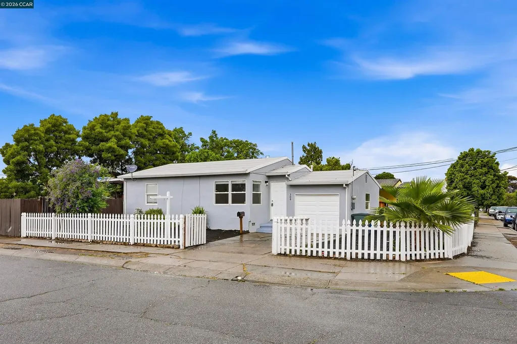308 17th Pittsburg CA 94565