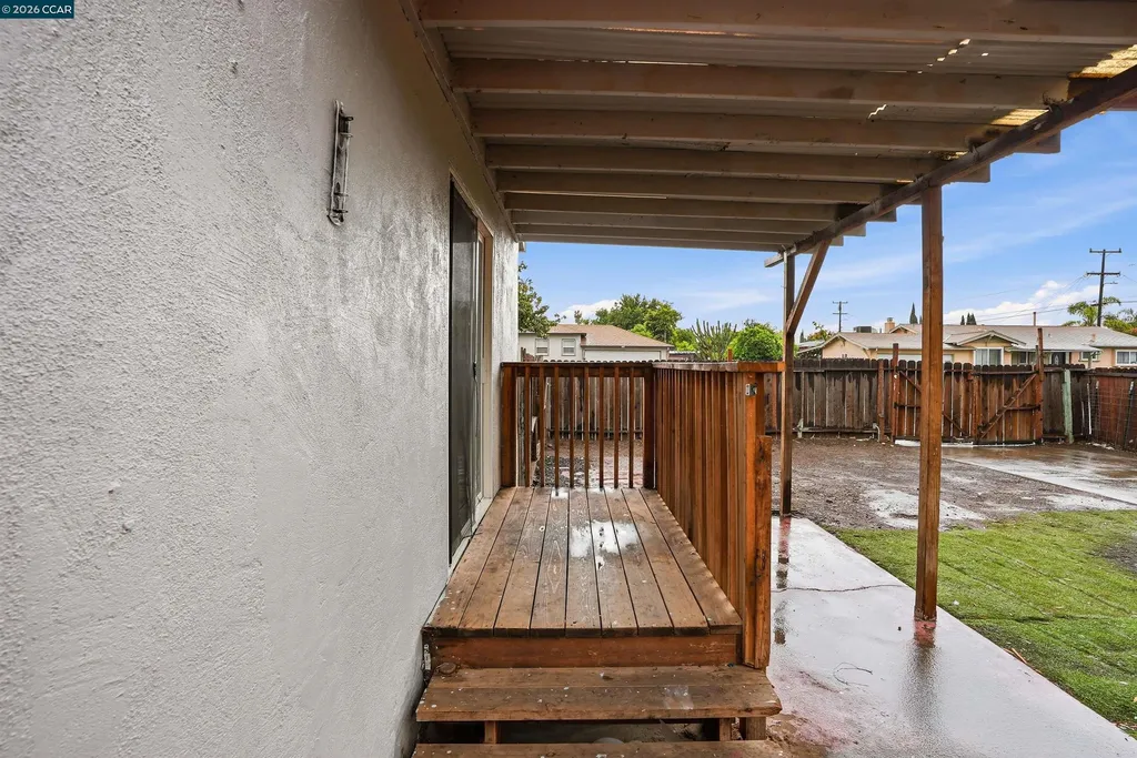 308 17th Pittsburg CA 94565
