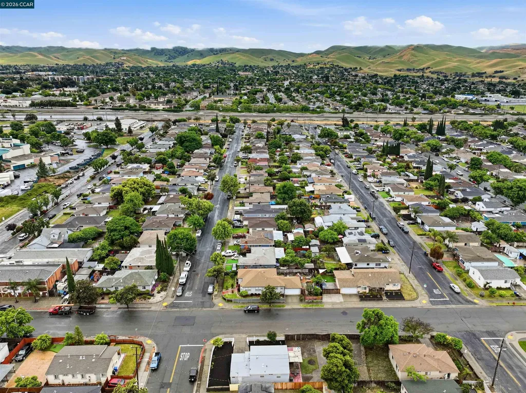 308 17th Pittsburg CA 94565