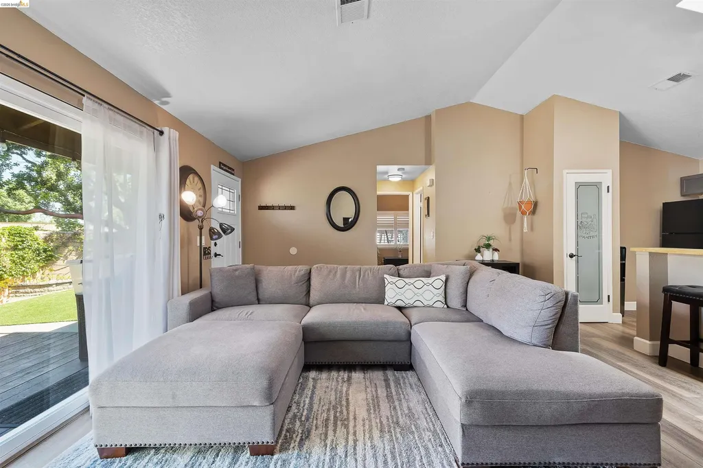 906 Villa Terrace Brentwood CA 94513