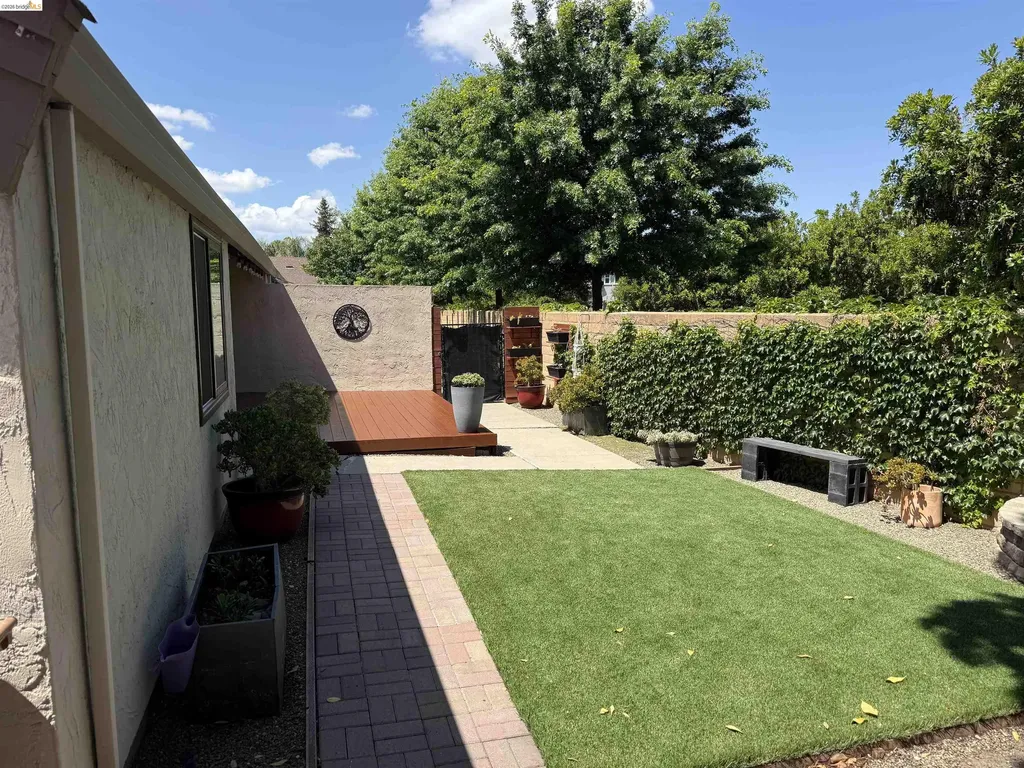 906 Villa Terrace Brentwood CA 94513
