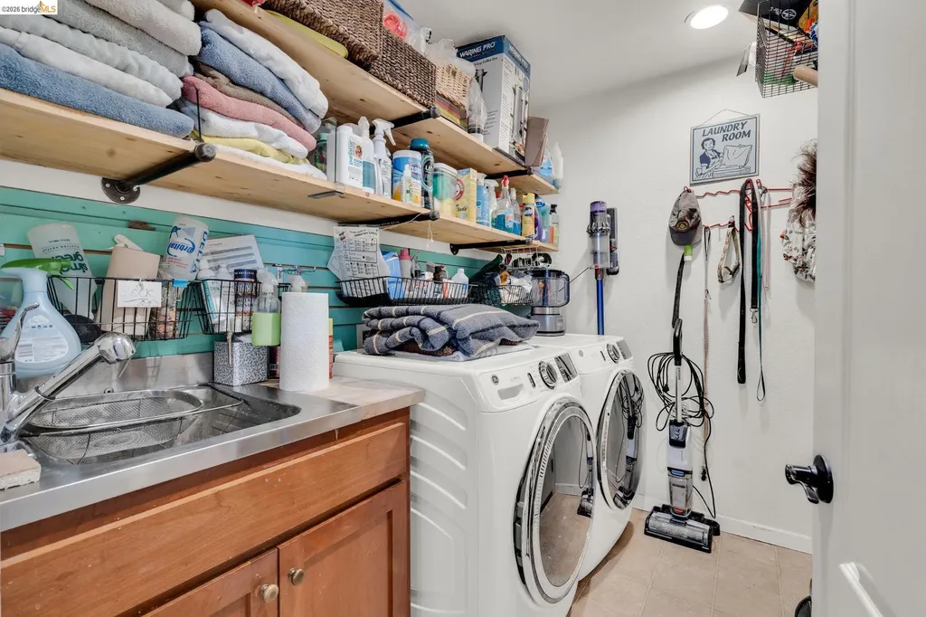 10 Kali Court Oakley CA 94561