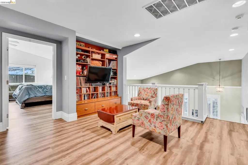 10 Kali Court Oakley CA 94561