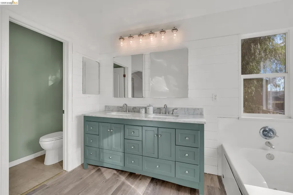 10 Kali Court Oakley CA 94561