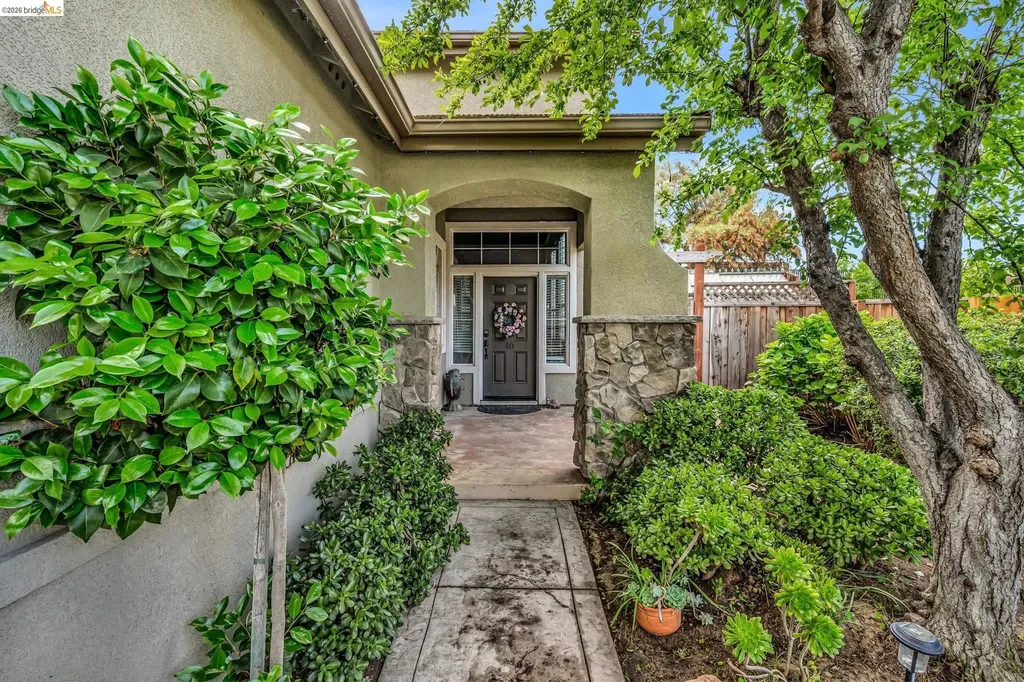 10 Kali Court Oakley CA 94561