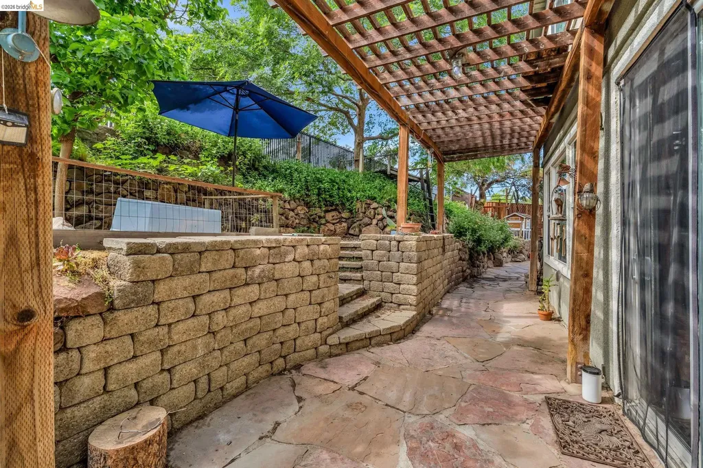 10 Kali Court Oakley CA 94561
