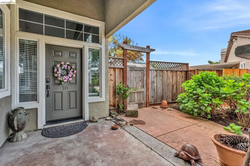 10 Kali Court Oakley CA 94561