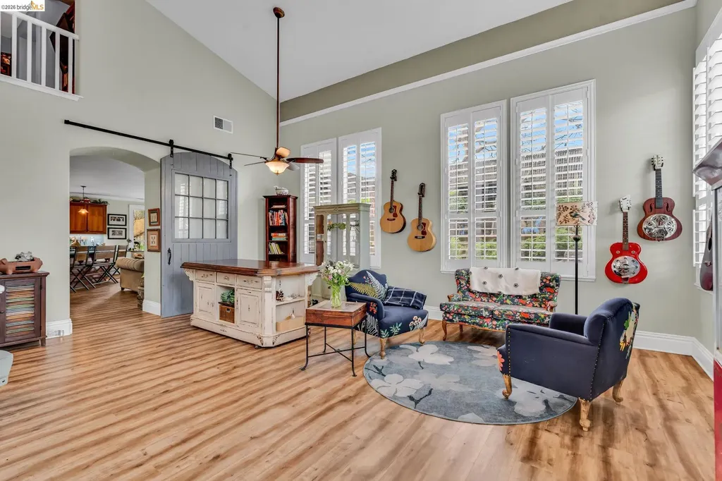 10 Kali Court Oakley CA 94561