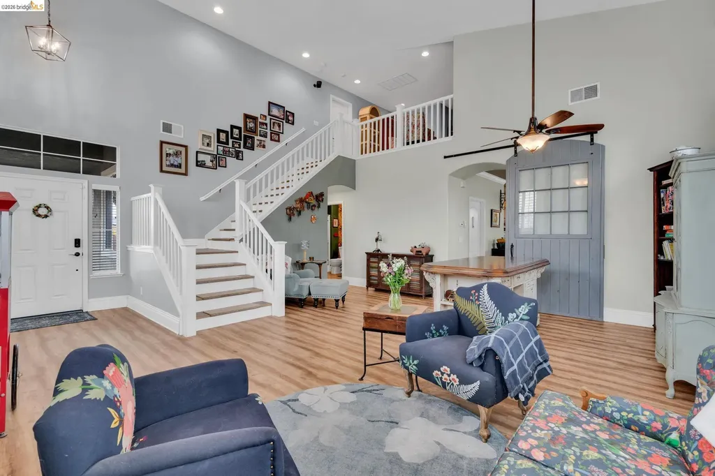 10 Kali Court Oakley CA 94561