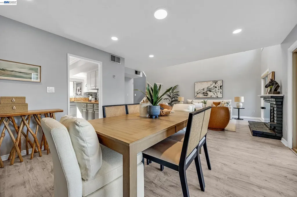 7551 Maywood Drive Pleasanton CA 94588