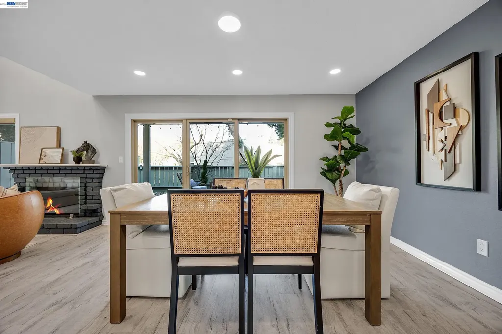 7551 Maywood Drive Pleasanton CA 94588
