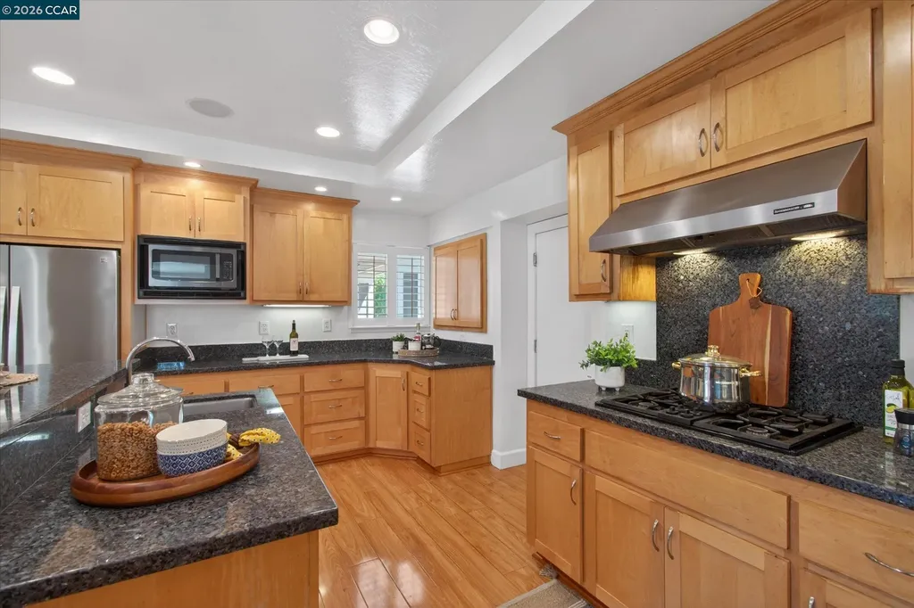 1831 Gilly Lane Concord CA 94518