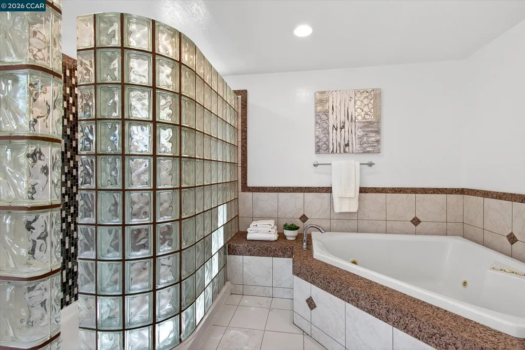 1831 Gilly Lane Concord CA 94518