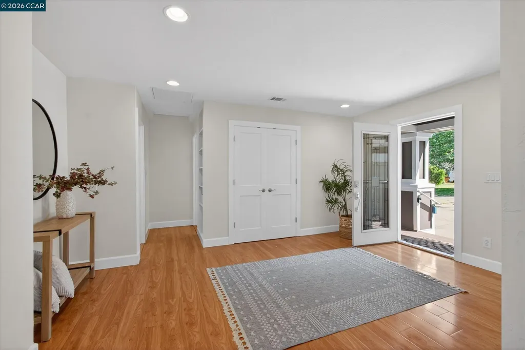 1831 Gilly Lane Concord CA 94518