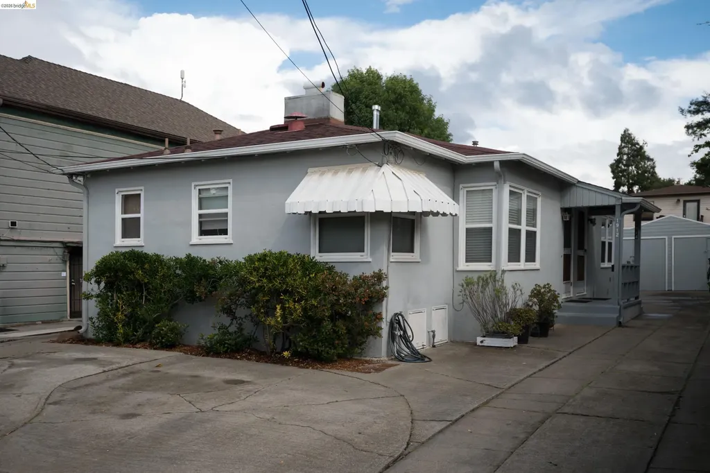 1912 Lafayette Street Alameda CA 94501