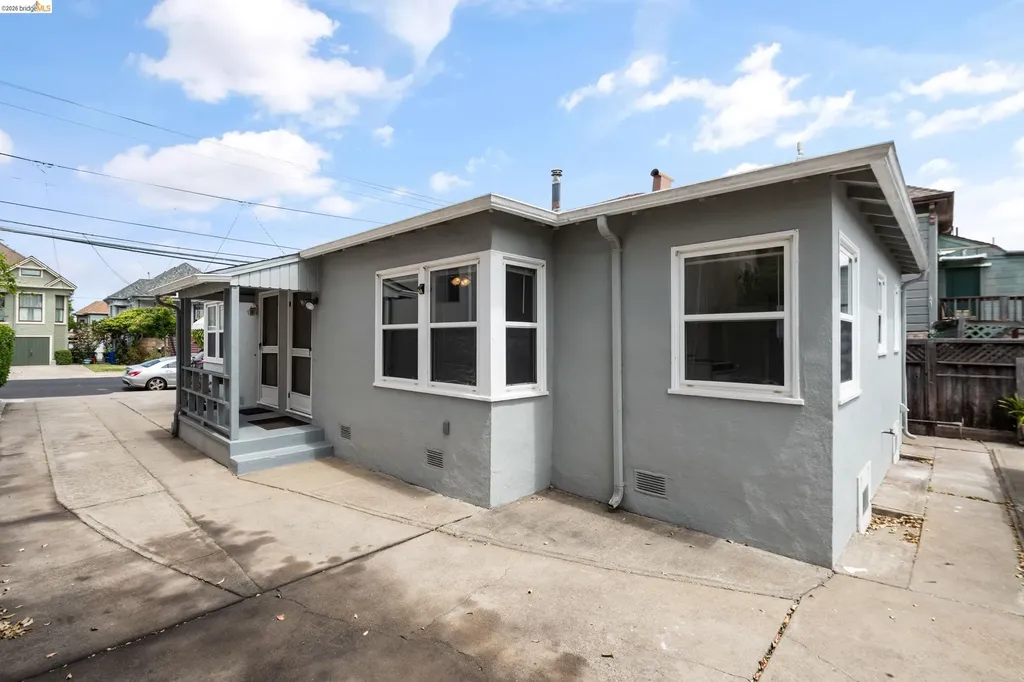 1912 Lafayette Street Alameda CA 94501