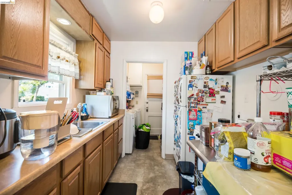 1912 Lafayette Street Alameda CA 94501