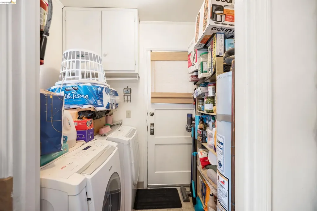 1912 Lafayette Street Alameda CA 94501