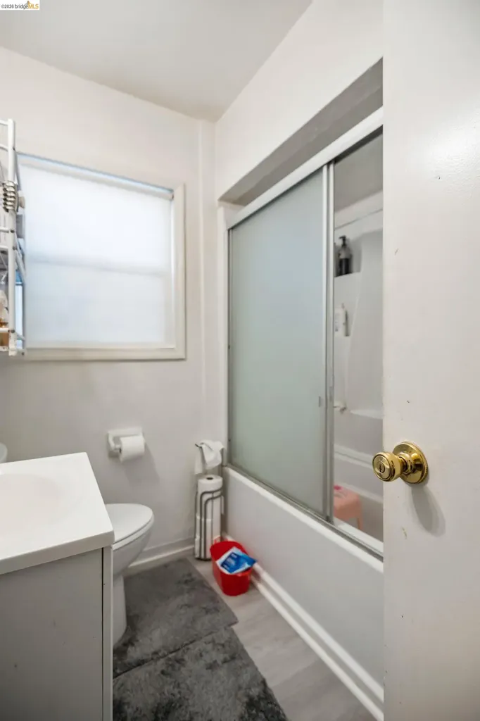 1912 Lafayette Street Alameda CA 94501